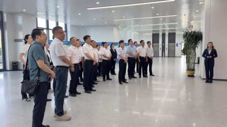 甘肅農(nóng)墾集團(tuán)普安康藥業(yè)有限公司參觀甘肅工程咨詢(xún)集團(tuán)廉潔文化作品展