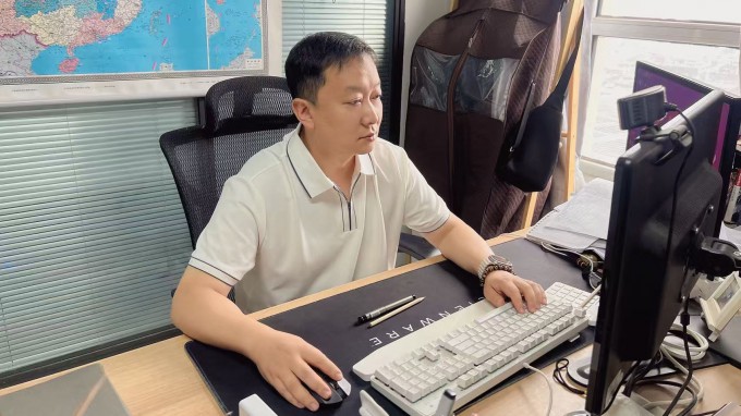 《匠心筑夢：甘肅咨詢?nèi)说膱允嘏c超越》專題報道3 | 劉斌——腳步丈量責(zé)任 圖紙繪就希望