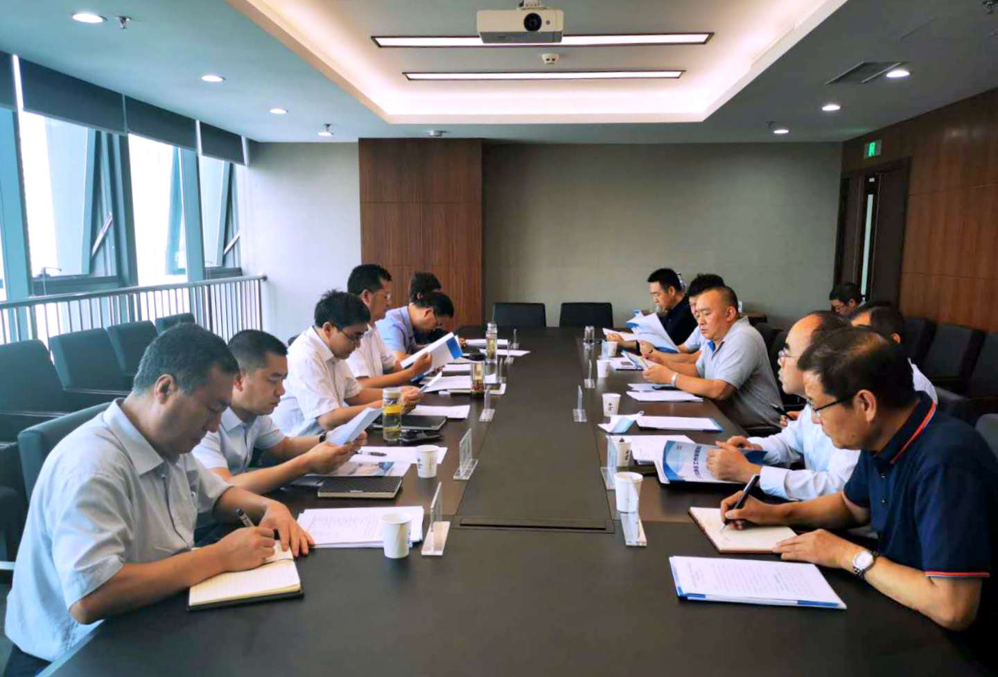 開展履職談話  強化責任擔當<br/>——集團股份公司監(jiān)事會進行2020年董事履職談話