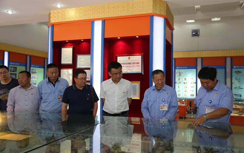 1622771693734001428.png 萬里3.png